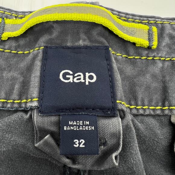 GAP Mens 100% Cotton Dark Gray Cargo Shorts Size 32 x 11 - Picture 6 of 8